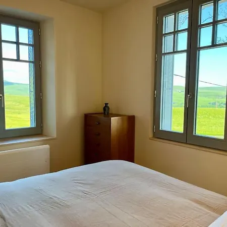 Maison 50 Belvédère Du Cézallier Hébergement de vacances