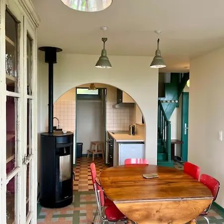 Maison 50 Belvedere Du Cezallier Holiday home *